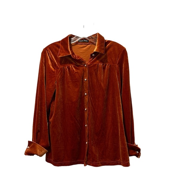 Women’s SHEIN Button Front Velvet Shirt Size 4 - Picture 1 of 11
